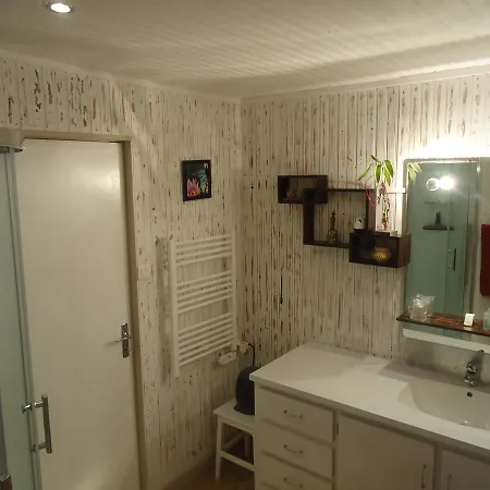 Bed & Breakfast Le Refuge Du Pinail 3*